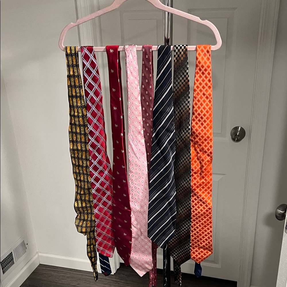 Elegant Men's Tie Collection - Multicolor